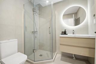 Lakewalk Retreat Luxe 3BR Home Near Lake and Beach - 1