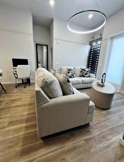 Large 2 bedroom with Pool and Hot Tub - 7