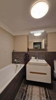 Premiere apartment Bratislava - private parking - Bratislava - 6