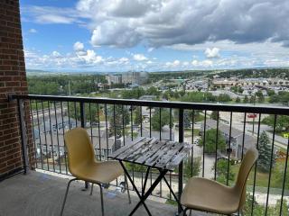 2-Storey Condo in The Fortress with Pool, Gym, WiFi, Parking - 9