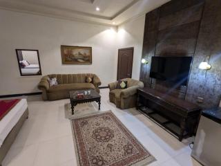 The Lodge Guest House B&B Islamabad - Islamabad - 8