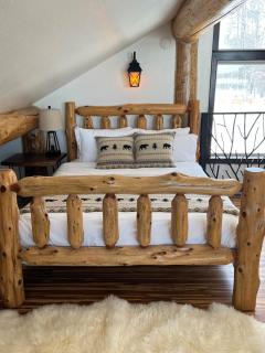 Grand Spruce Lodge - 1