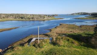 Sutaz Ocean Side Home - Port Dufferin - 9
