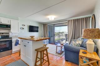 Carolina Beach Condo with Marina View, on Boardwalk - 5