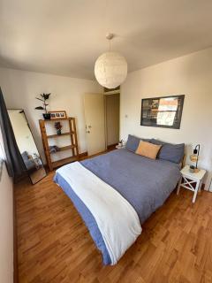 Lovely room in Bright split-level apartment close to Shoreditch - 8