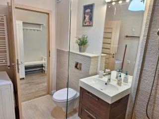 Sunny Central Studio, Parking&Balcony - 2