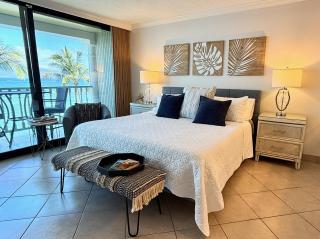 Lahaina Shores Oceanfront Studio - Lahaina - 3