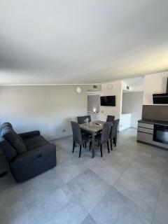 In My Place - Caiazzo - 8