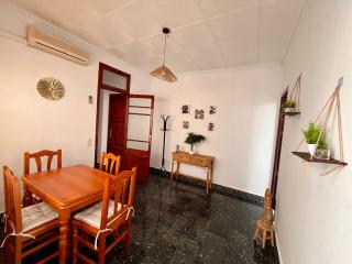 Casa caloret 1r Pl 2 minutos de la playa y del centro - 2