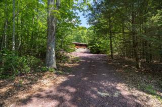 Cozy Log Cabin in Jim Thorpe - Jim Thorpe - 7