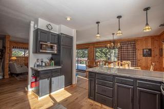 Goetzl By Hauserman Rentals - 3
