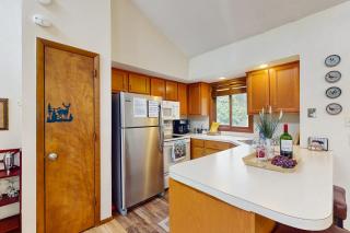 Tranquil Trails Cottage - 2