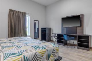 Studio 6 Gonzales, LA Baton Rouge Geismar Prairieville I 10 - Gonzales - 1