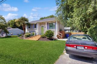 West Ashley Abode - 8