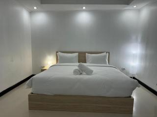 B52 Pool Villa Pattaya - 2