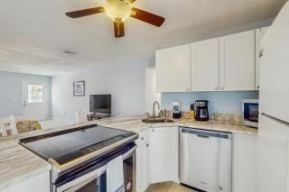 Blissful Beach Retreat C - Englewood - 2