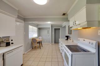 Pet-Friendly Sachse Home Large Fenced Yard - Sachse - 1