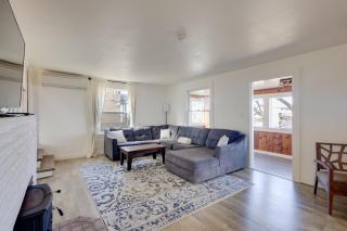 Walk to Shore Rockaway Beach Retreat with Hot Tub! - Rockaway Beach - 8