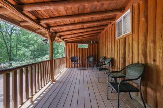 Cozy Log Cabin in Jim Thorpe - Jim Thorpe - 1