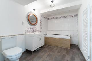 Maison de village chaleureuse - 5