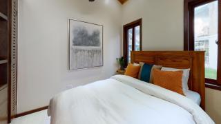 Millionaire's Row Beachfront Luxury Retreat - 1