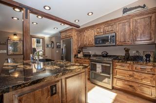 Black Bear Haus By Hauserman Rentals - 2