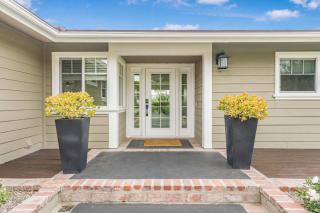 Sleeps 11 Wine Trail Fire Pit Bocce & Trampoline - 5