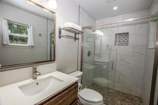 Holland By Hauserman Rentals - 6