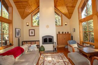 Snowglobe By Hauserman Rentals - 4