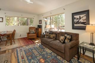 Squirrels Nest By Hauserman Rentals - 8