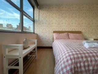Studio Flat With Winter Balcony - Londra - 4