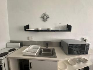 Maboneng Studio Apartment - 5