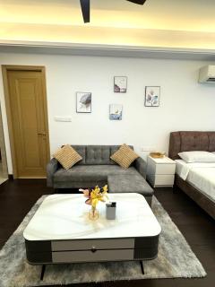 R&F TGW STUDIO Swimming view - Johor Bahru - 2