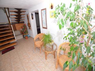 Private Pool & Terrace Stay - 1
