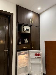 The Viewmont - 2 Bedroom Serviced Apartment with a beautiful view - 1