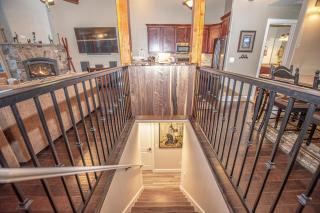 Weathertop By Hauserman Rentals - 1