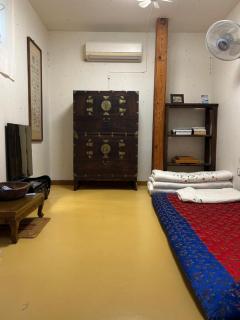 Eugene Hanok Stay - Seoul - 9