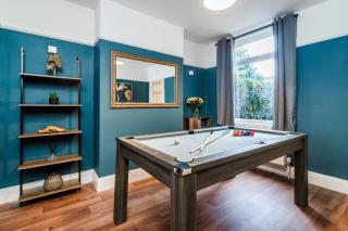 4 Bd Pool Table Long Stays - Northampton - 9