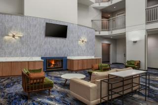 Fairfield Inn & Suites Oakland Hayward - Hayward - 4