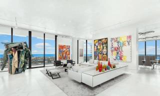 Exquisite Penthouse with Panoramic Ocean and City - 5