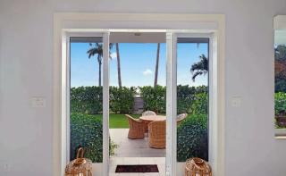 Charming Two-Bedroom Waterfront Home with Dock - West Palm Beach - 5