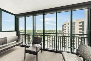 Charming Two-Bedroom Gulf-Front Condo - Venice - 0