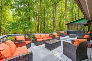 Pet-Friendly Philpott Lake Cabin Hiking and Boating - Henry - 9
