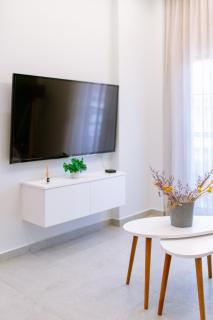 Alkyone Downtown Apartment - 2