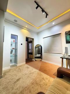 The Nook - Super Luxurious 1 Bedroom in Wuse 2 - Abuja - 7