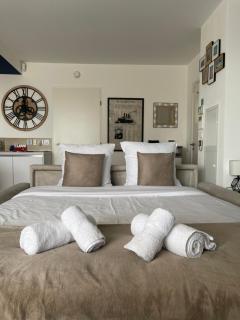 Logement Moderne Luxueux Parking AC côté de la mer - 7