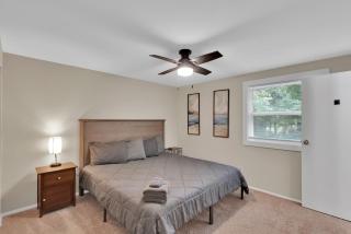 Entire home with game room - 2