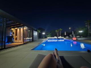 CasaKadd001Luxury Heated Pool Garden PatioBarbeque - Civé - 5
