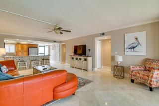 Panoramic Gulf Views Renovated Fort Myers Condo! - 4