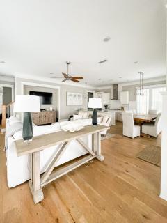 Adrianne's Apartment - - 1